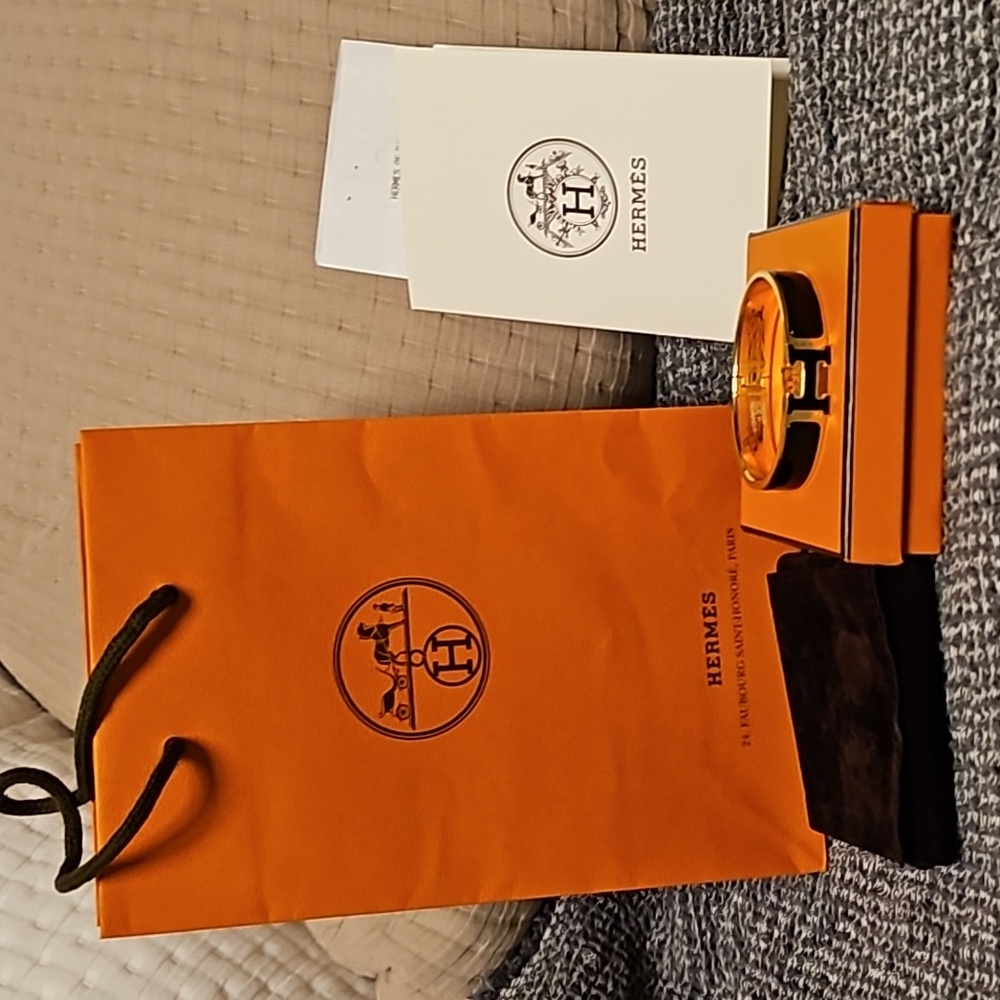 Blk & Gold HERMES CLIC H Bracelet